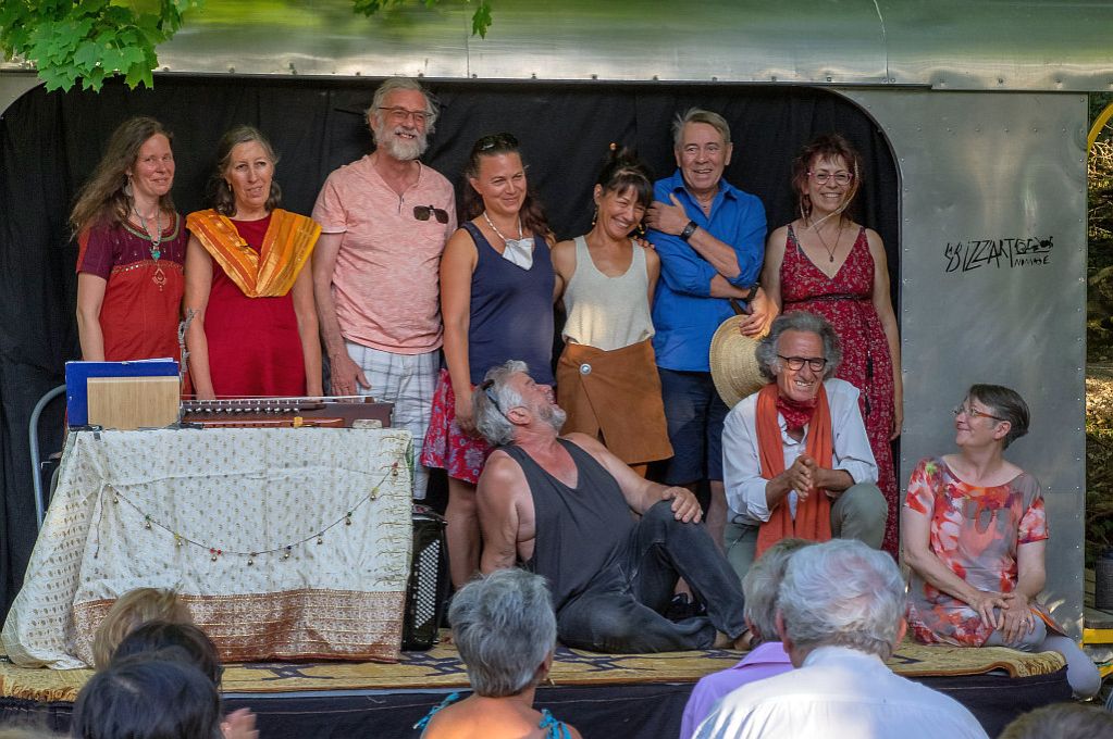 VillagesVoyages2.jpg