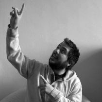 Corentin gris 210.jpg